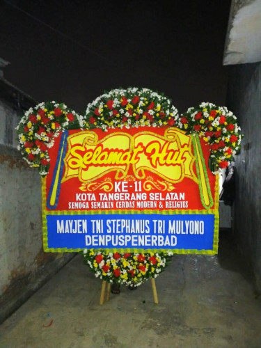 Bunga Papan Congratulation Cipatat